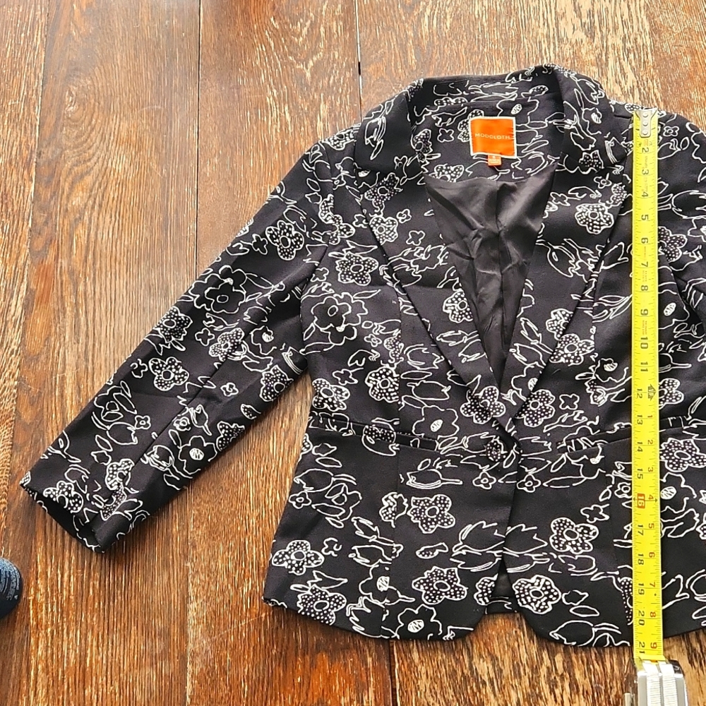 Black Modcloth 3/4-sleeve suit jacket w/ pockets, S-M